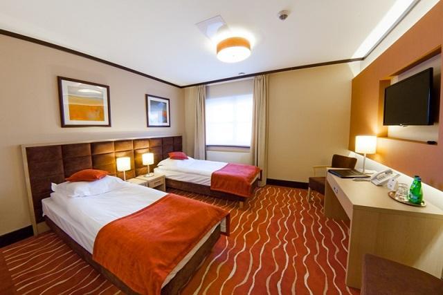 Hotel Skarbek 3*